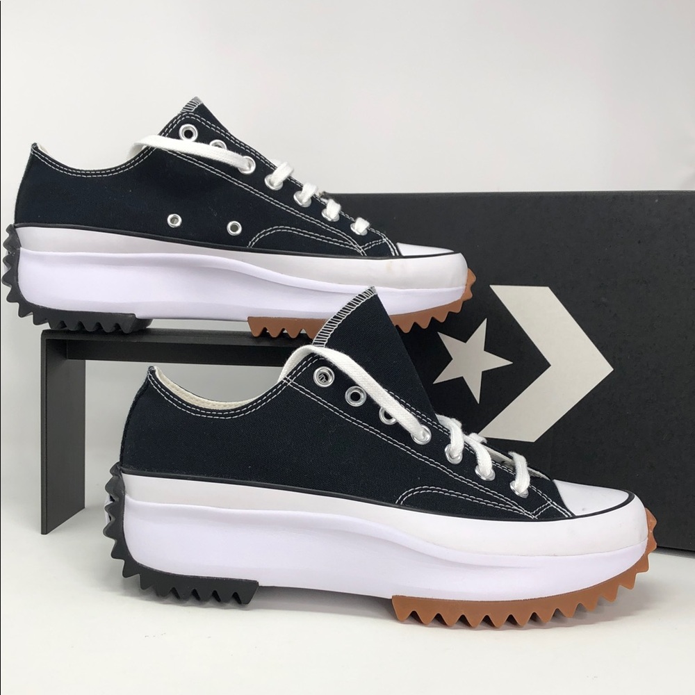 Converse Run Star Hike Ox Low Unisex Canvas Hiking Sneakers - Size 10